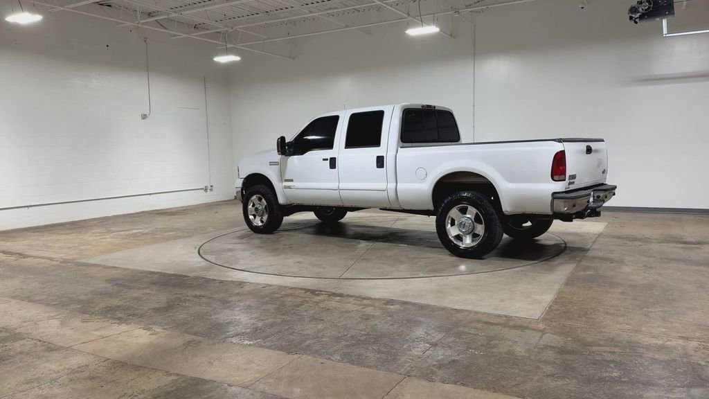 Used 2006 Ford F350 Lariat image 7