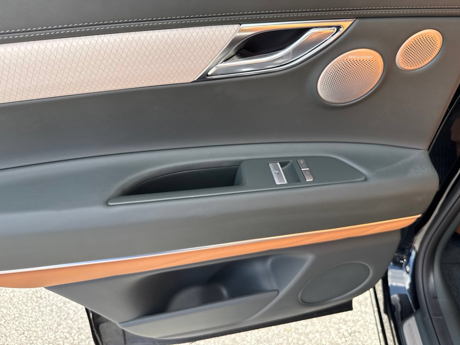 New 2026 Genesis GV80 3.5T Prestige AWD/4WD image 15