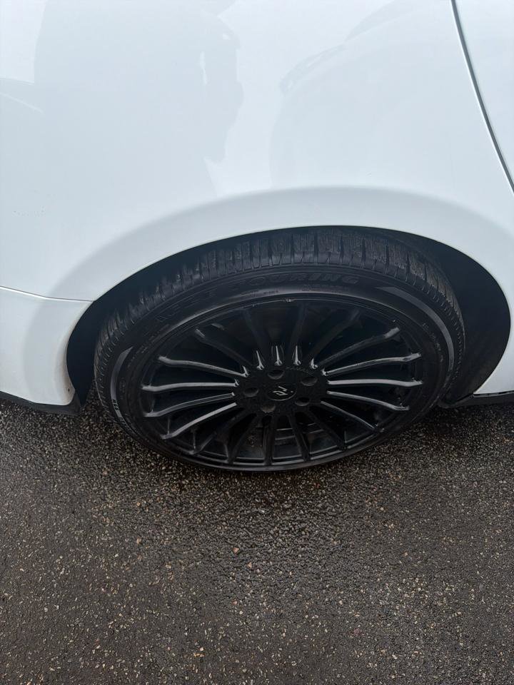 Used 2015 Tesla Model S 85D image 13