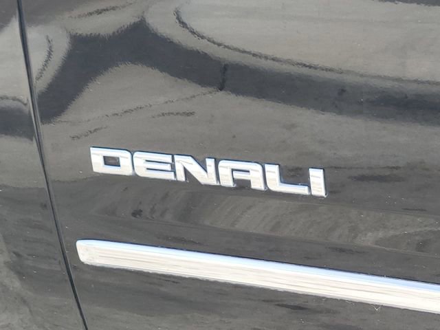 Used 2020 GMC Yukon Denali w/ Open Road Package image 15