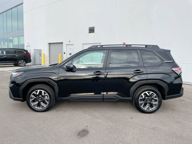 Used 2026 Subaru Forester Premium image 2