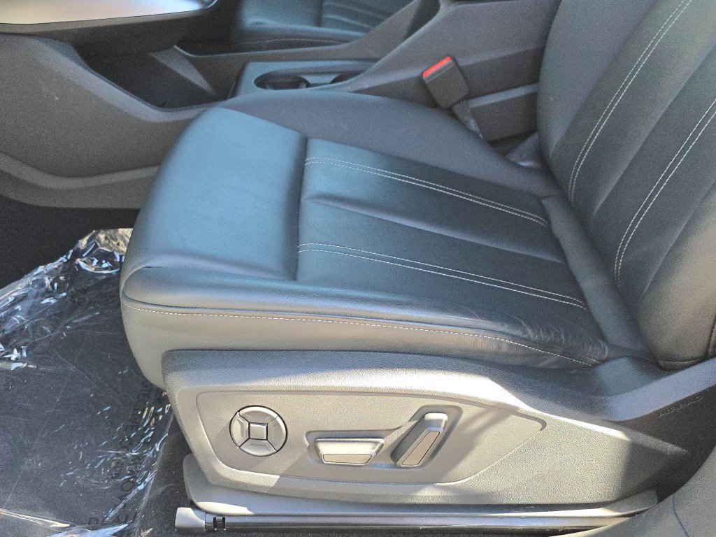 Used 2023 Audi Q4 e-tron Premium Plus w/ Premium Plus AWD/4WD image 20