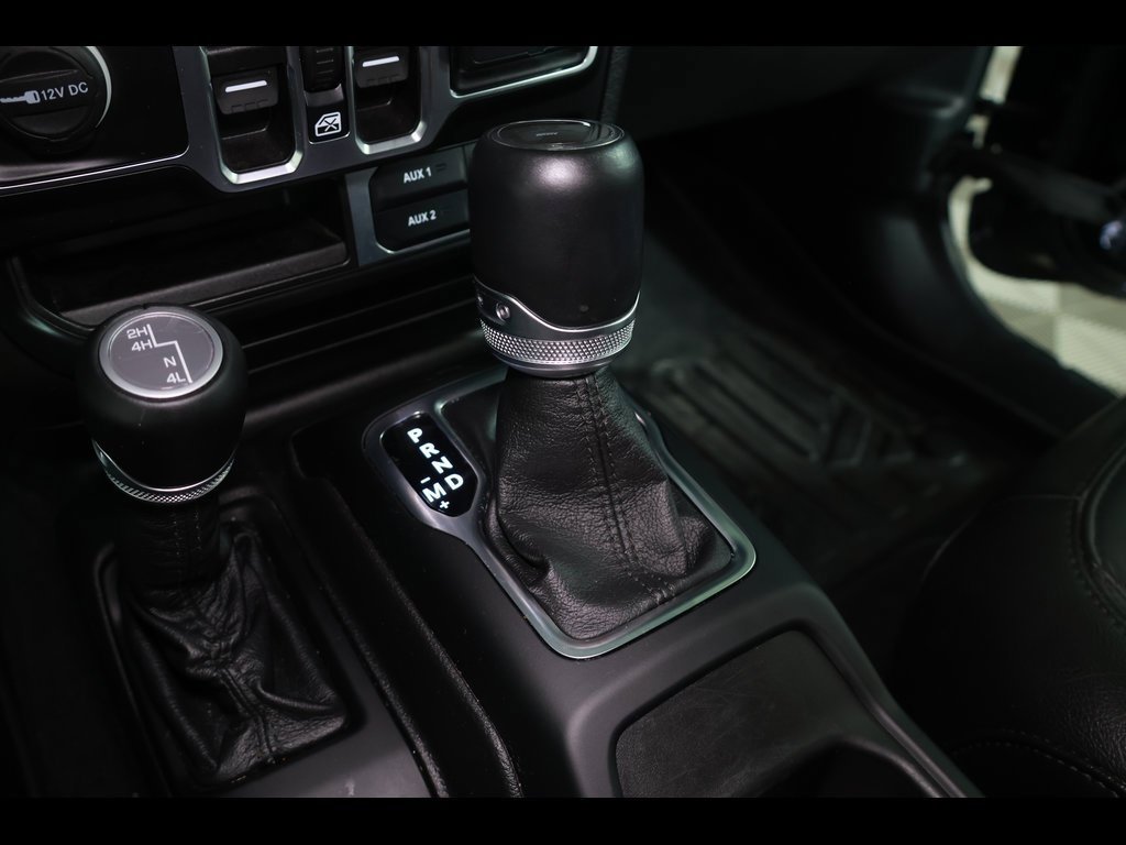 Used 2021 Jeep Wrangler Unlimited Sahara image 21