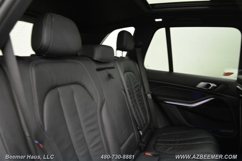 Used 2020 BMW X5 sDrive40i w/ M Sport Package RWD image 24