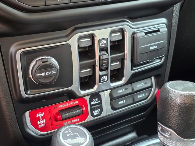 Used 2023 Jeep Wrangler Unlimited Rubicon image 35