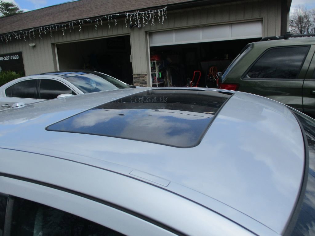 Used 2006 Mercedes-Benz E 350 4MATIC Sedan image 6