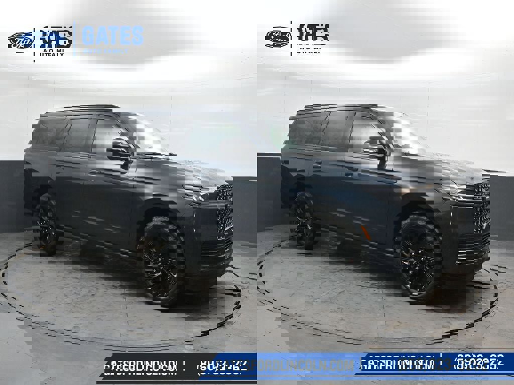 New 2026 Lincoln Navigator L Reserve w/ Jet Appearance Package image 4