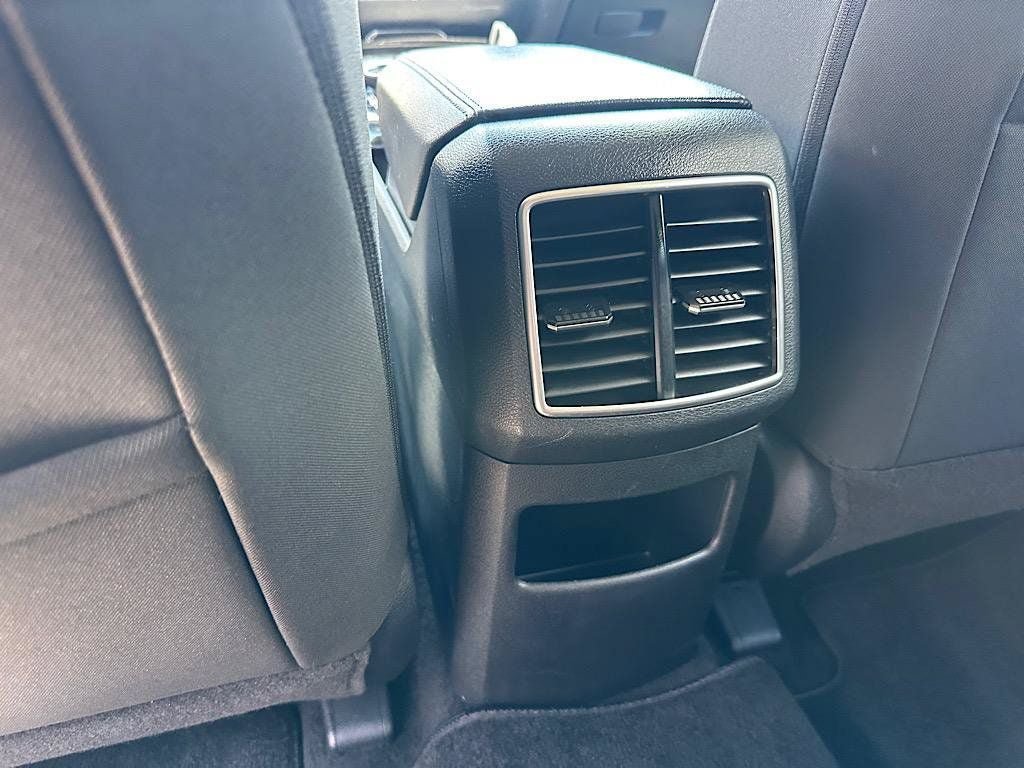 Used 2023 Kia Sportage LX AWD/4WD image 19