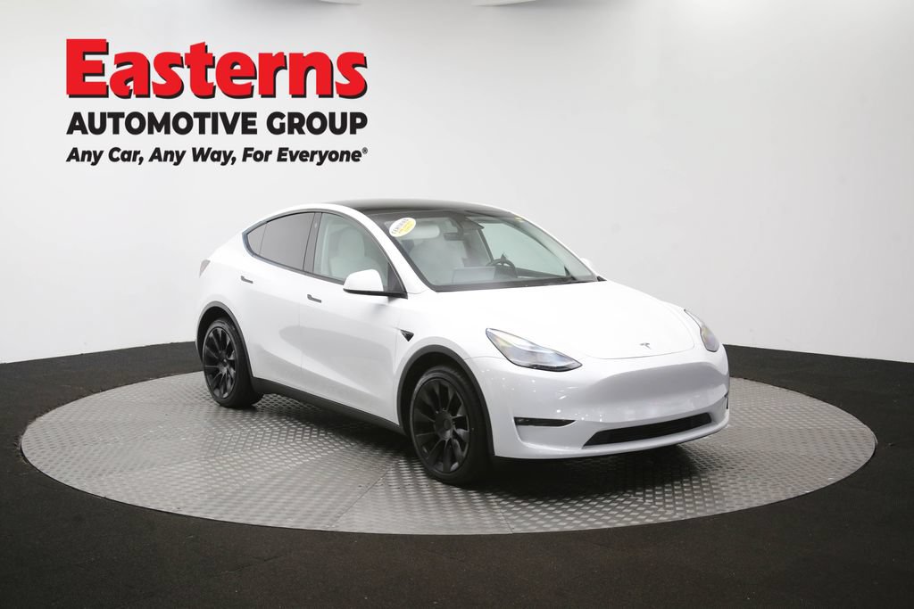 Used 2022 Tesla Model Y Long Range AWD/4WD image 45