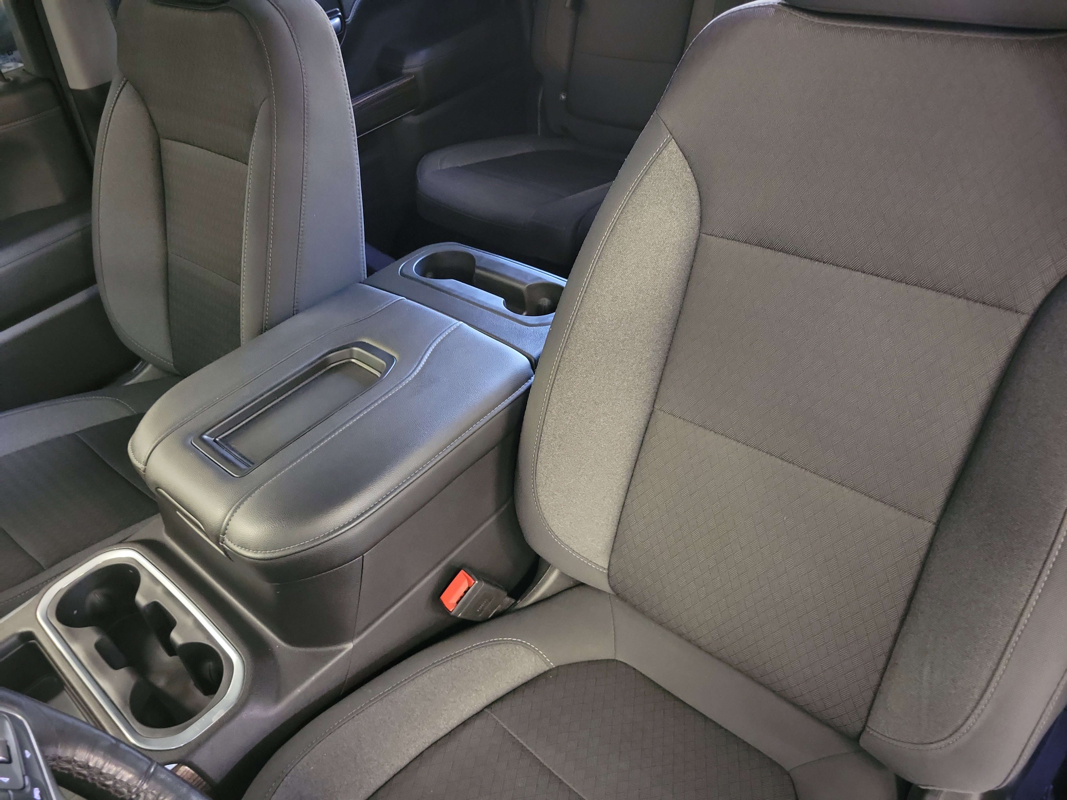 Used 2021 Chevrolet Silverado 1500 LT Trail Boss w/ Bed Protection Package image 10