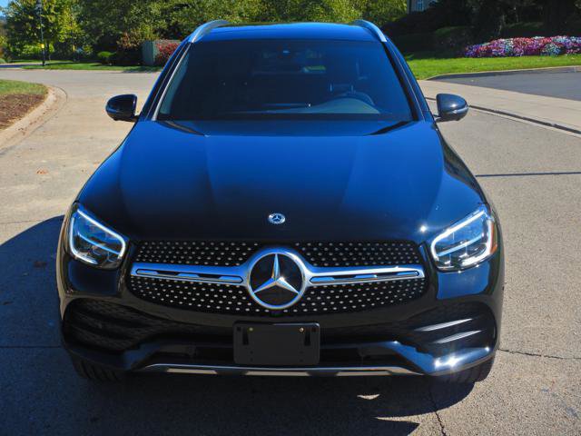 Used 2021 Mercedes-Benz GLC 300 4MATIC w/ AMG Line image 11