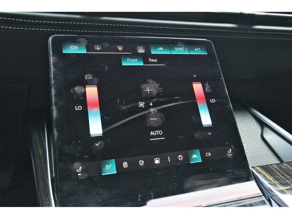 Certified 2025 Cadillac Escalade Luxury RWD image 25
