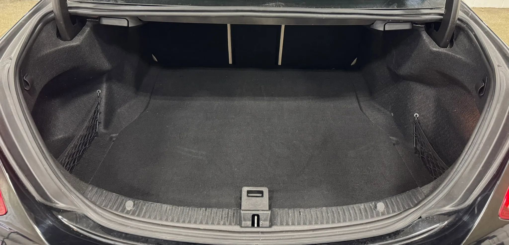 Used 2016 Mercedes-Benz C 300 4MATIC Sedan image 37