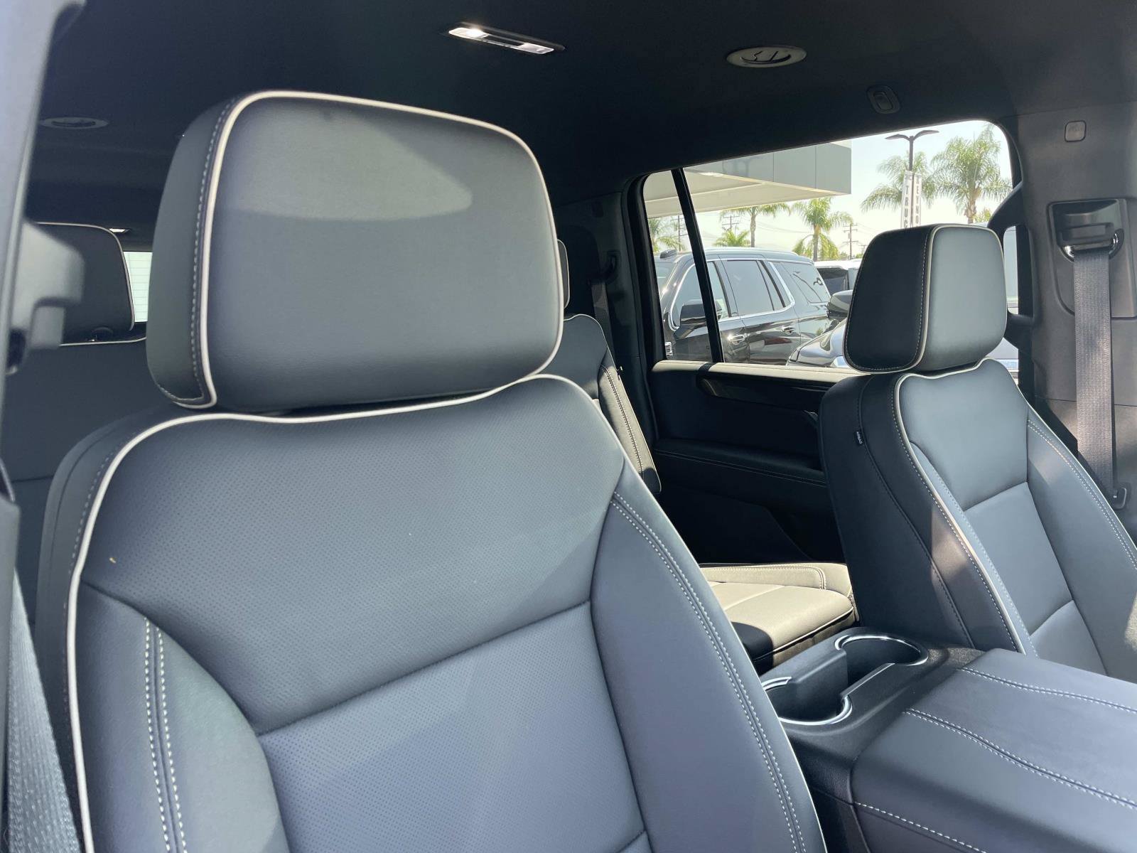 New 2026 GMC Yukon XL Elevation RWD image 29