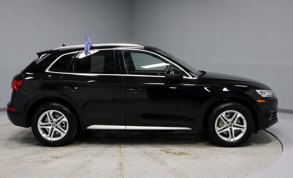Used 2019 Audi Q5 2.0T Premium w/ Convenience Package image 5