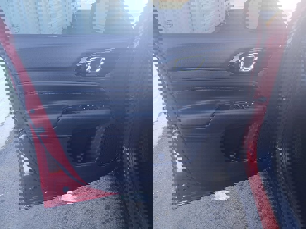 New 2026 Jeep Compass Latitude image 27