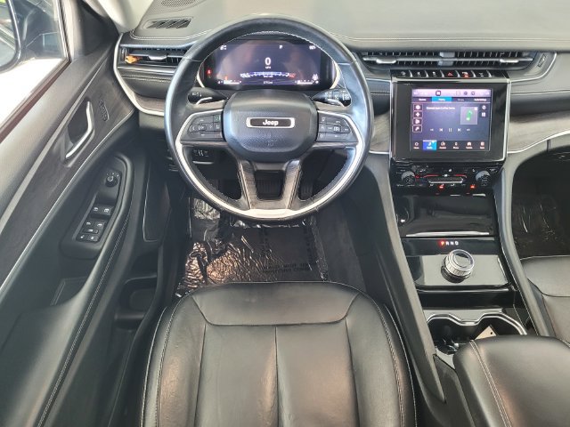 Used 2022 Jeep Grand Cherokee Limited RWD image 16