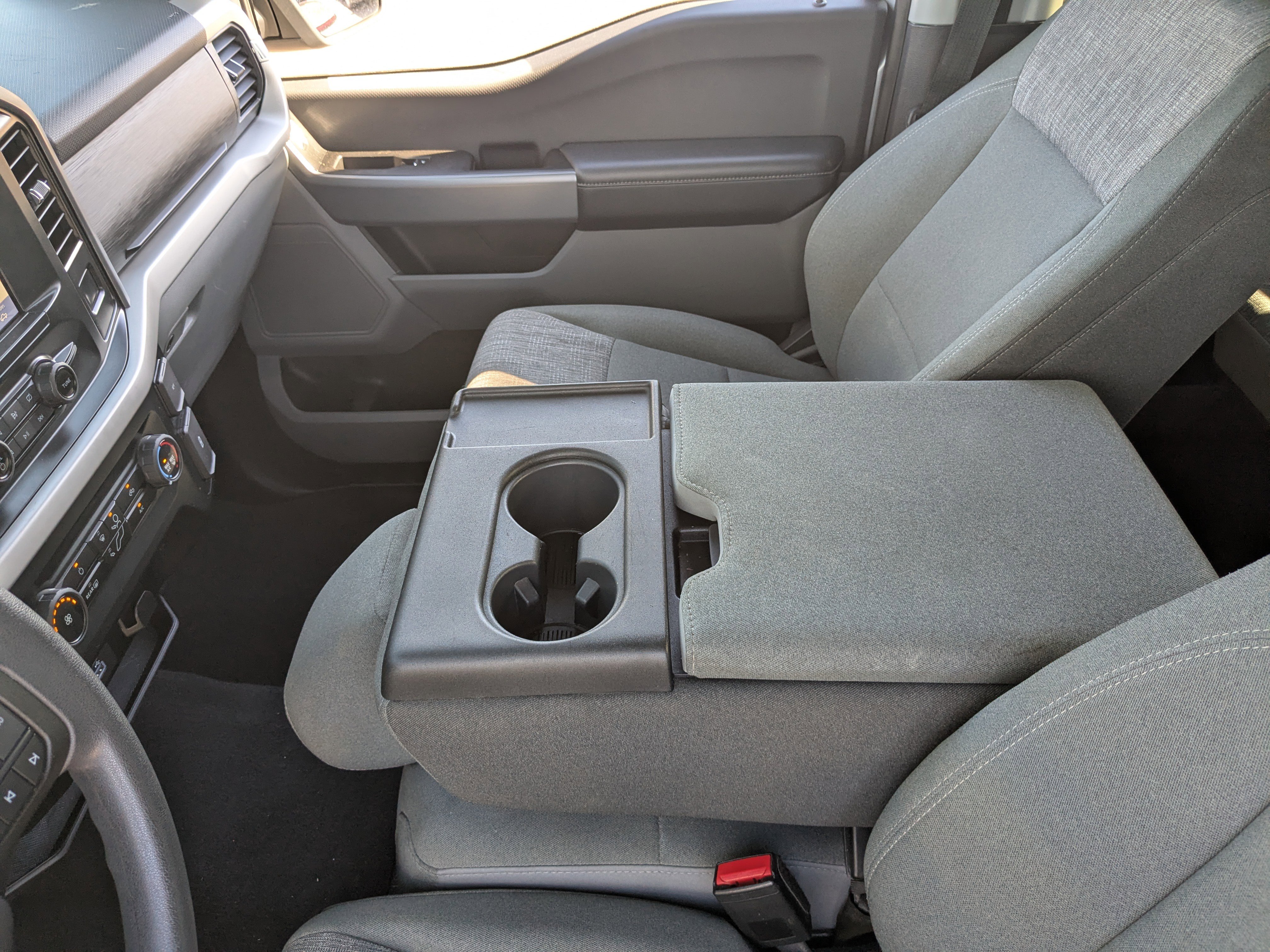 Used 2023 Ford F150 XLT image 28