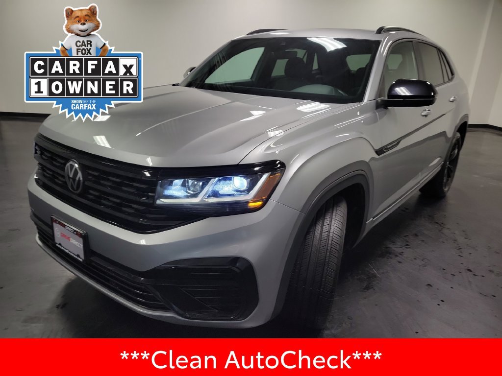 Used 2023 Volkswagen Atlas Cross Sport SEL R-Line AWD/4WD image 4
