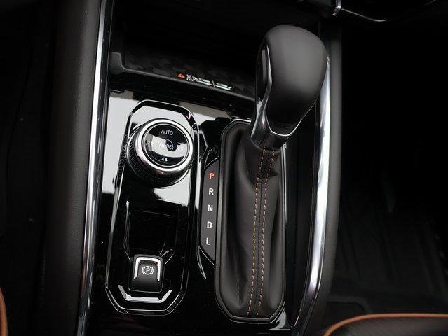 New 2025 GMC Canyon AT4 w/ Nightfall Edition image 34