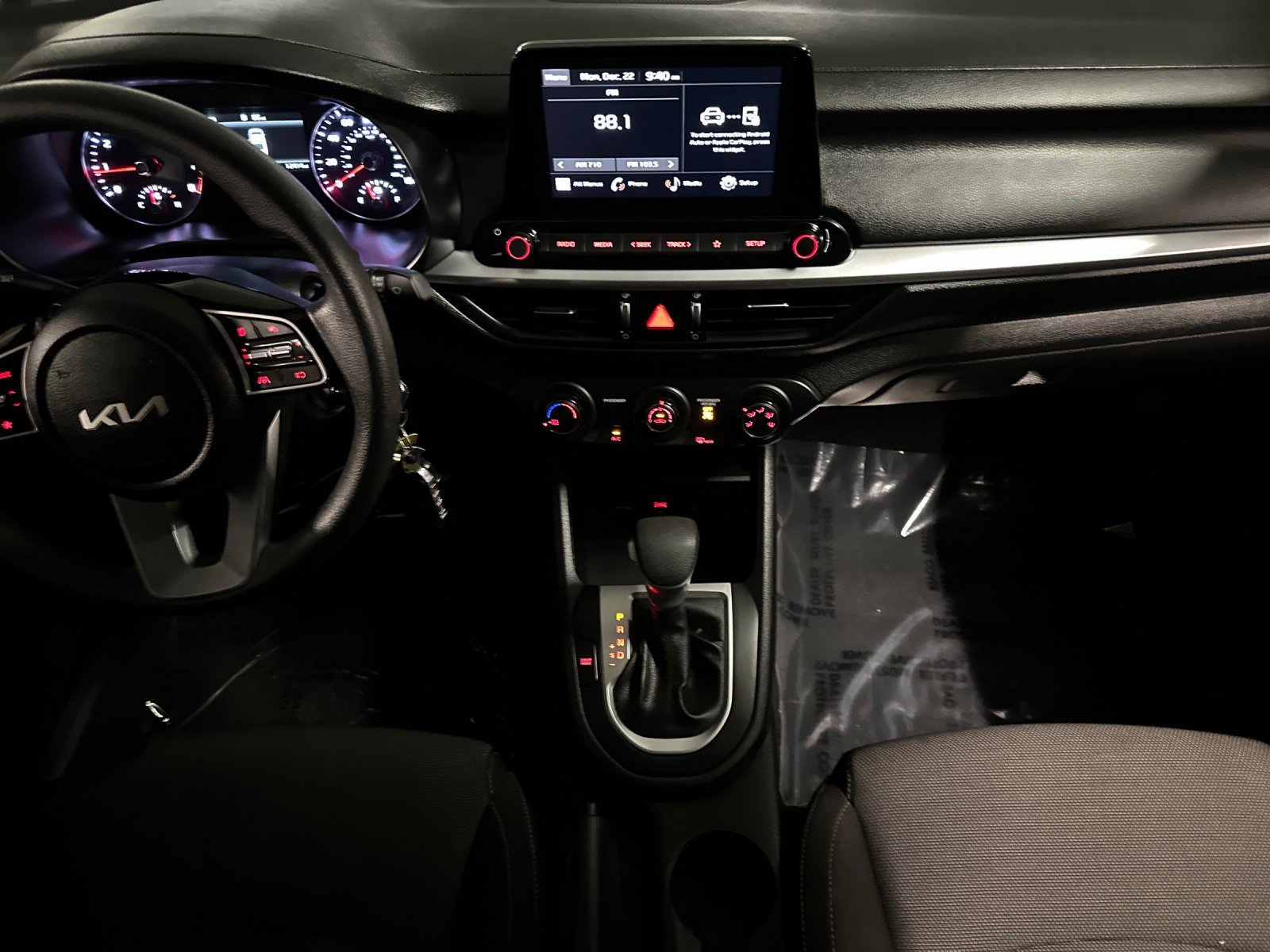 Used 2023 Kia Forte LXS image 12