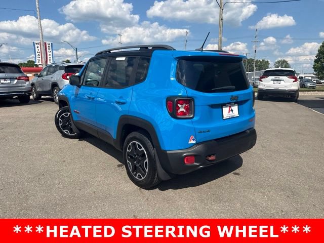 Used 2015 Jeep Renegade Trailhawk w/ Popular Equipment Group AWD/4WD image 5