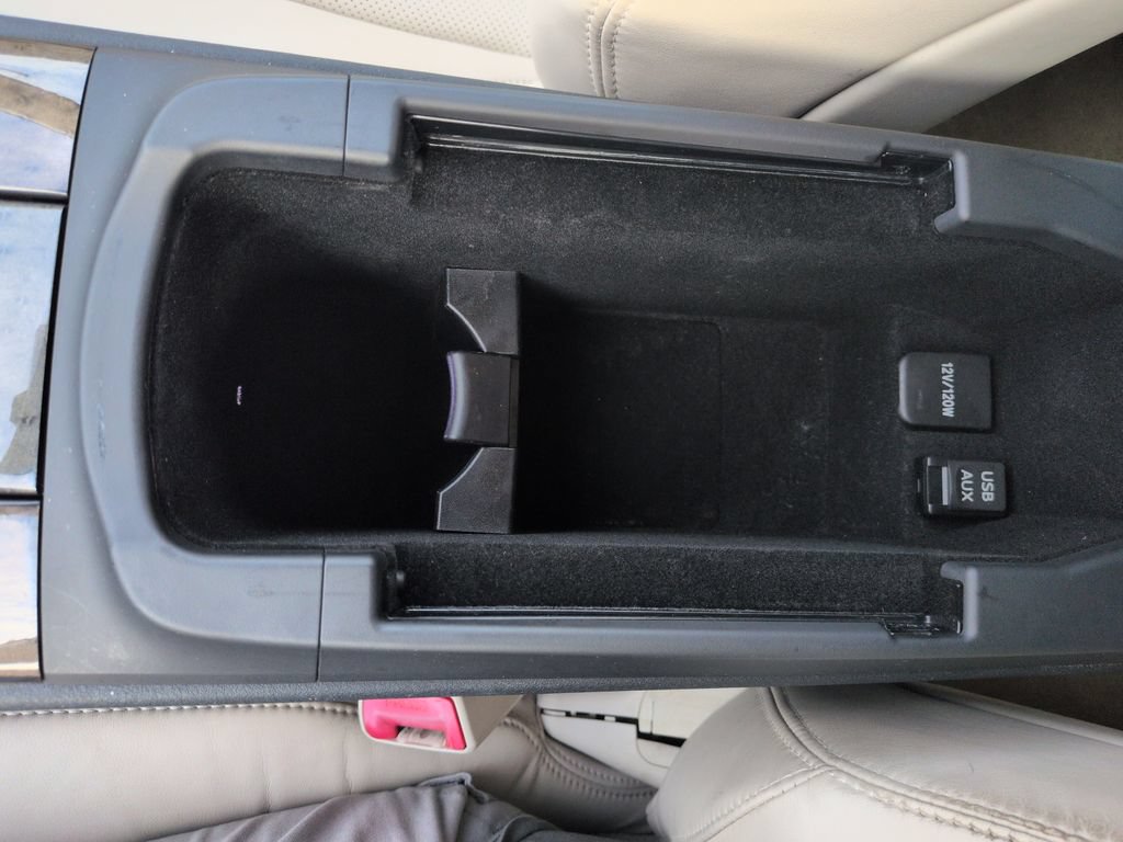 Used 2010 Lexus IS 250C RWD image 25