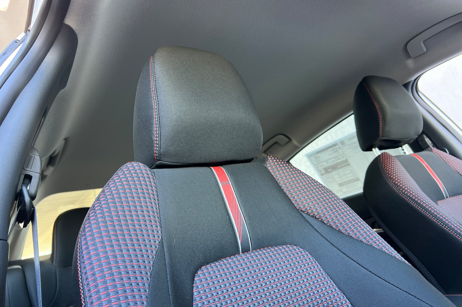 New 2027 Nissan Sentra SR w/ Floor Mat Package FWD image 13