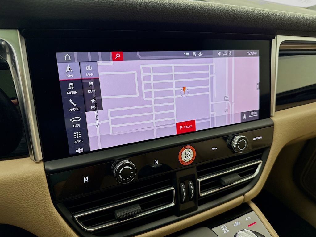 Certified 2023 Porsche Macan Turbo image 19