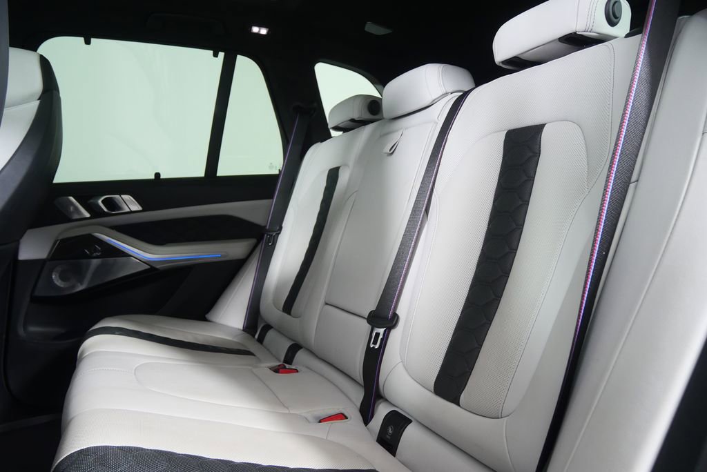 Used 2022 BMW X5 M w/ Competition Package 2 image 17