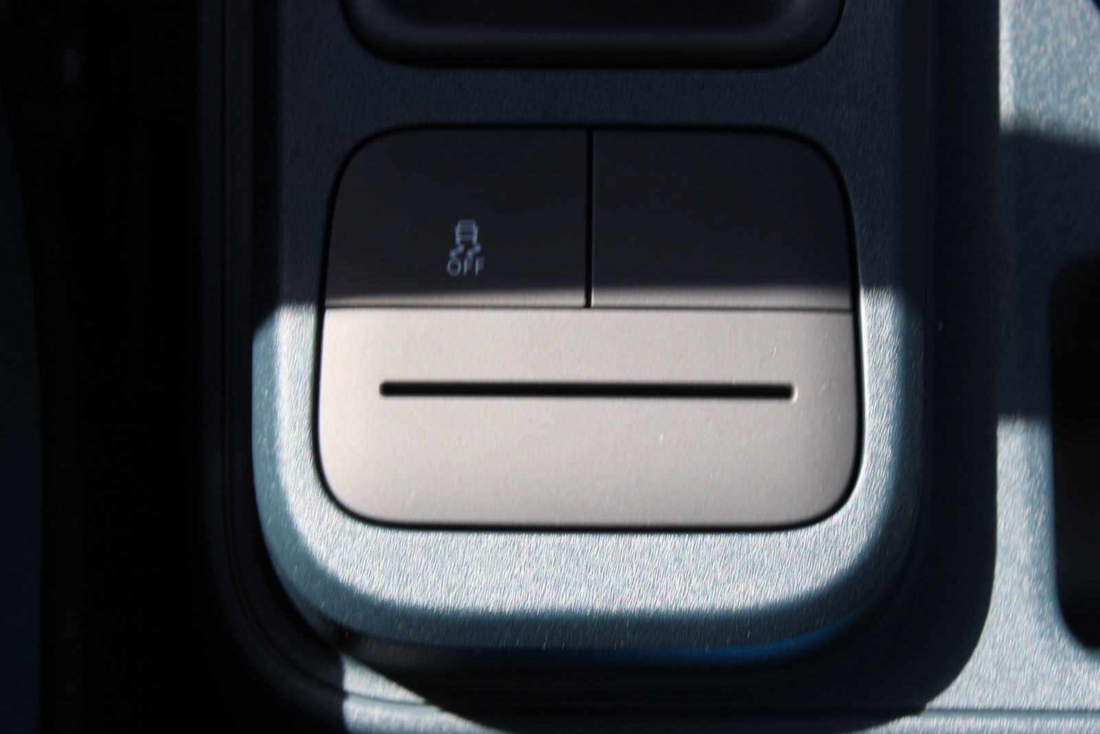 New 2025 Ford Maverick XLT w/ XLT Luxury Package FWD image 34