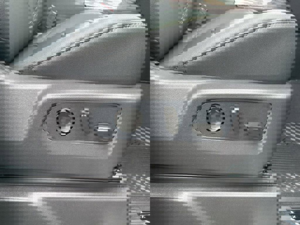 New 2026 Chevrolet Silverado 1500 LTZ w/ LTZ Premium Package image 42