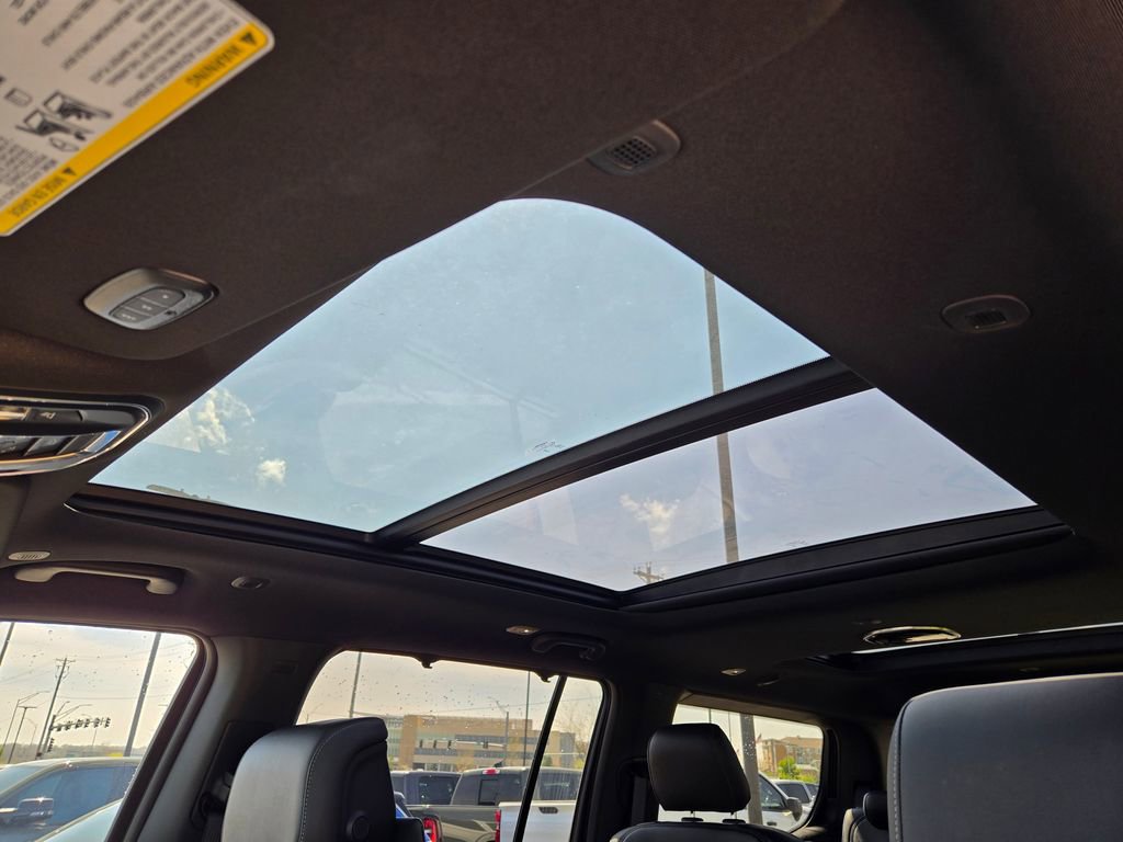 New 2026 Jeep Grand Wagoneer Limited AWD/4WD image 25