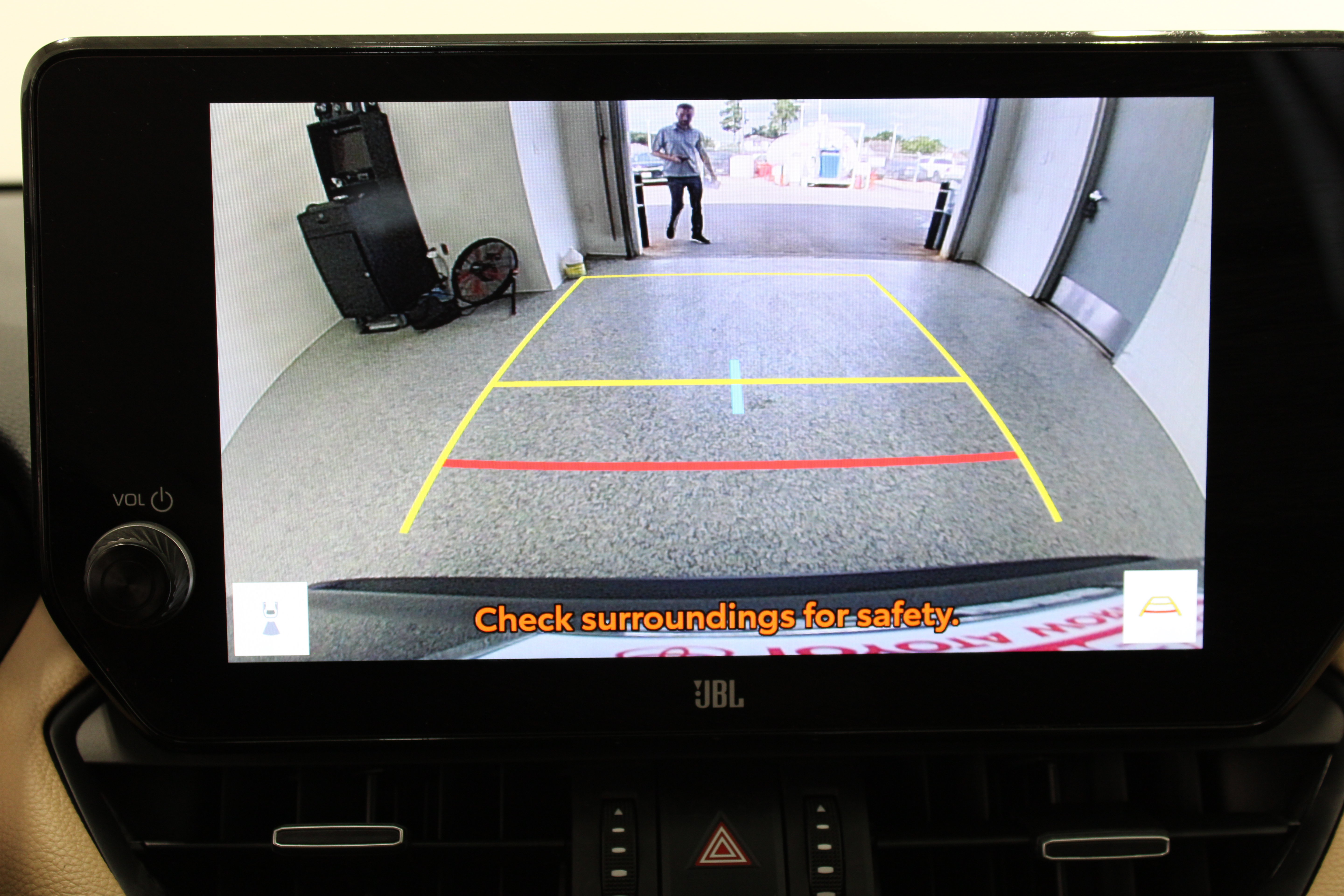 Used 2025 Toyota RAV4 Limited FWD image 21