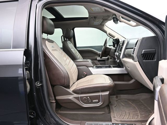 Used 2019 Ford F250 Limited AWD/4WD image 46