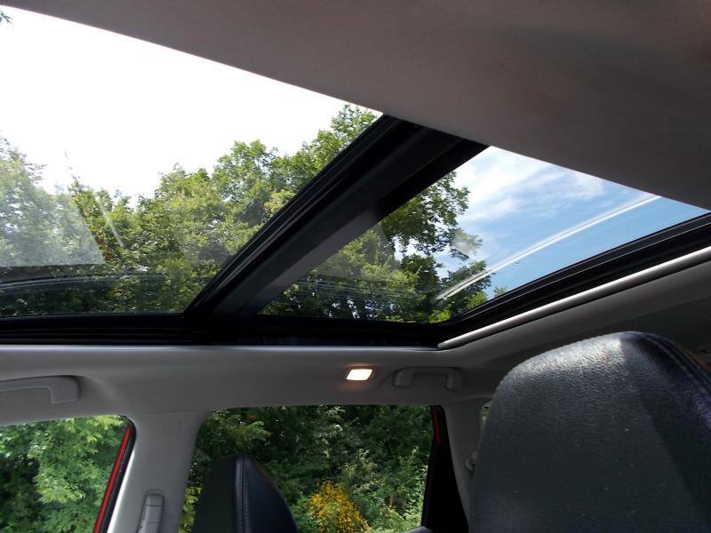 Used 2016 Nissan Rogue SL w/ SL Premium Package image 28