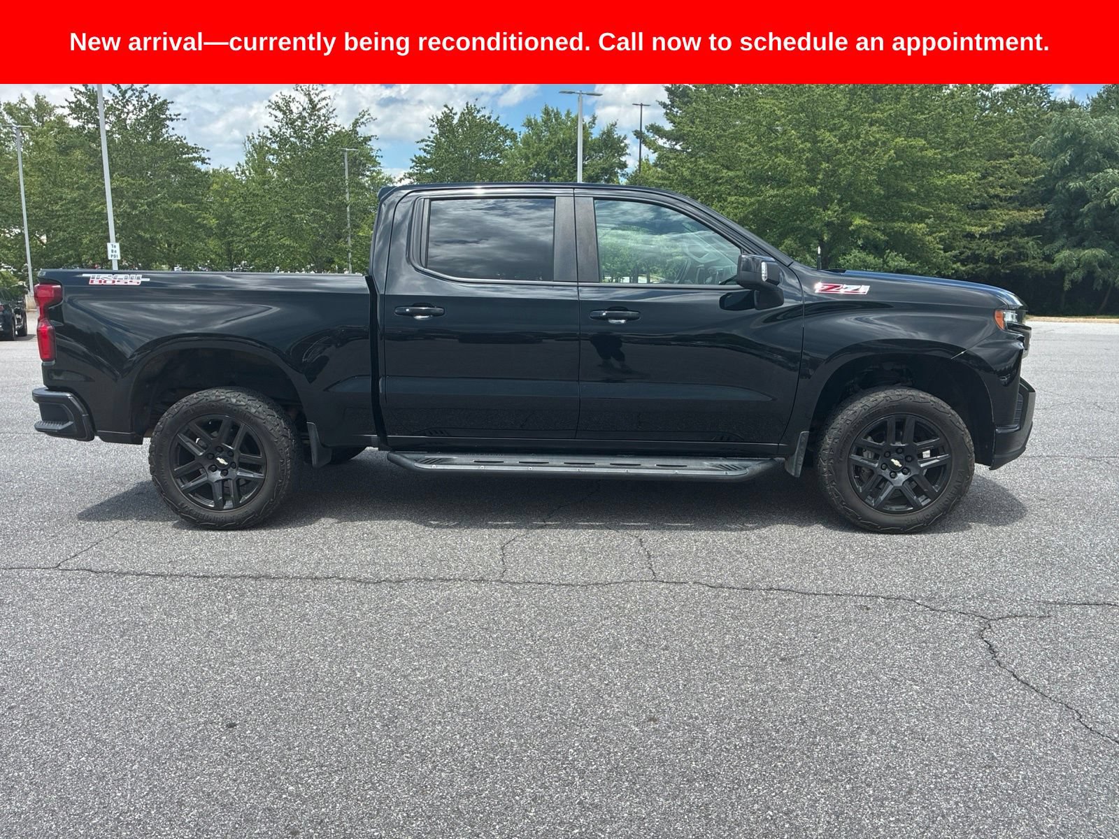 Used 2019 Chevrolet Silverado 1500 LT Trail Boss AWD/4WD image 4