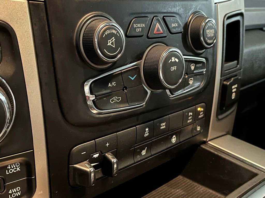 Used 2015 RAM 1500 Big Horn AWD/4WD image 9