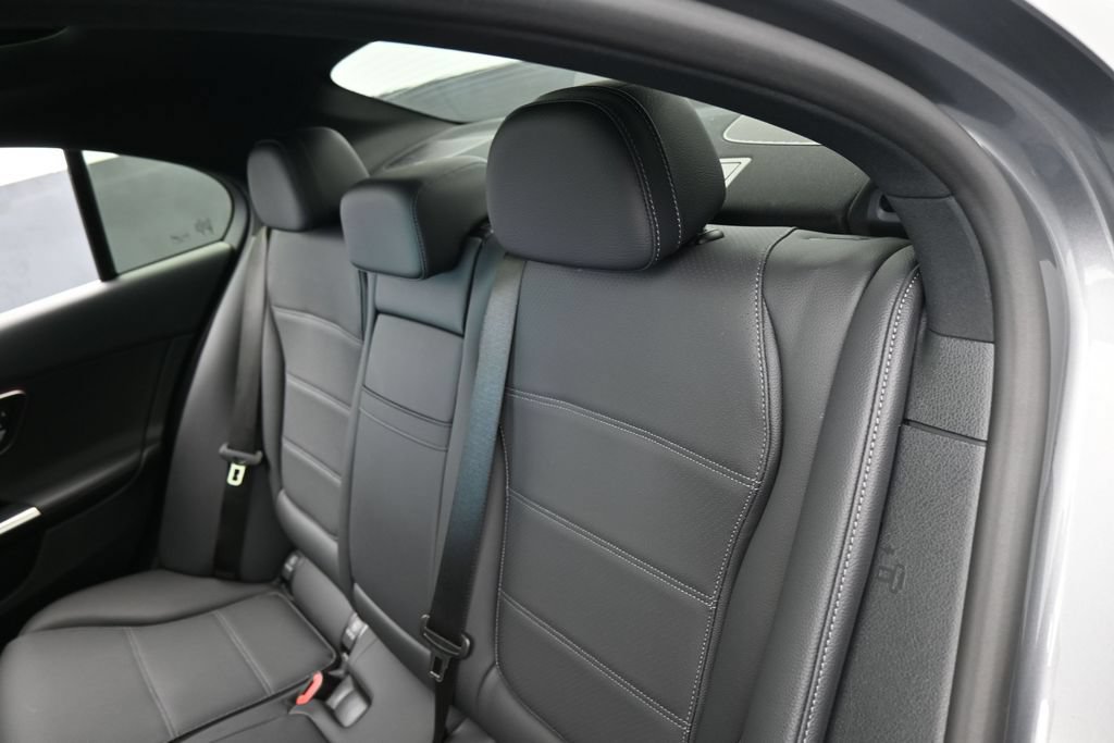 Used 2024 Mercedes-Benz C 300 Sedan image 36