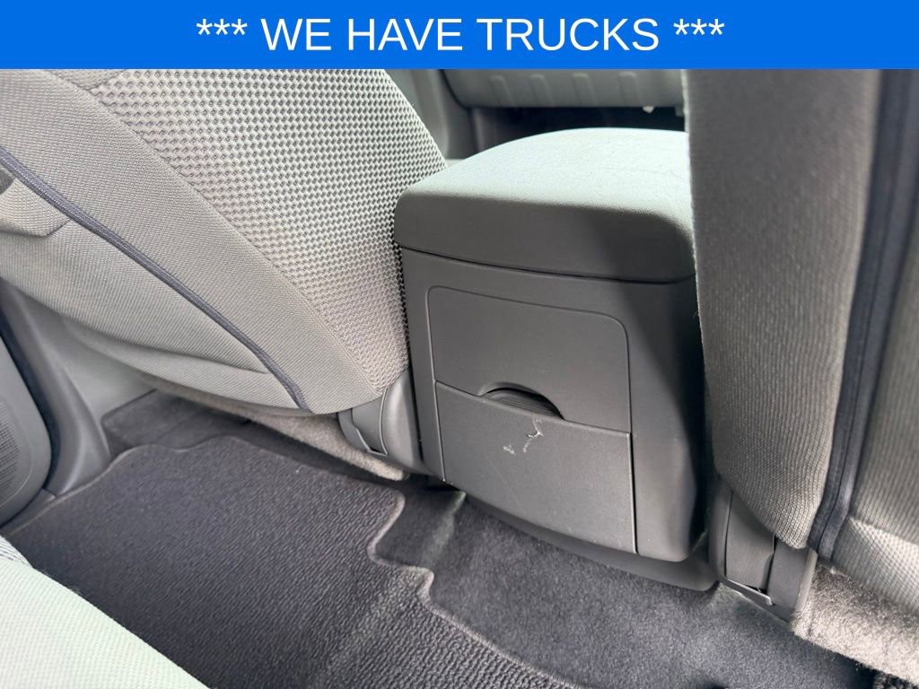 Used 2020 Nissan Frontier SV image 33