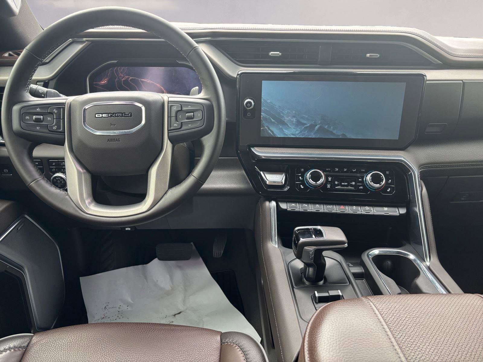 Used 2024 GMC Sierra 1500 Denali w/ Denali Reserve Package image 10