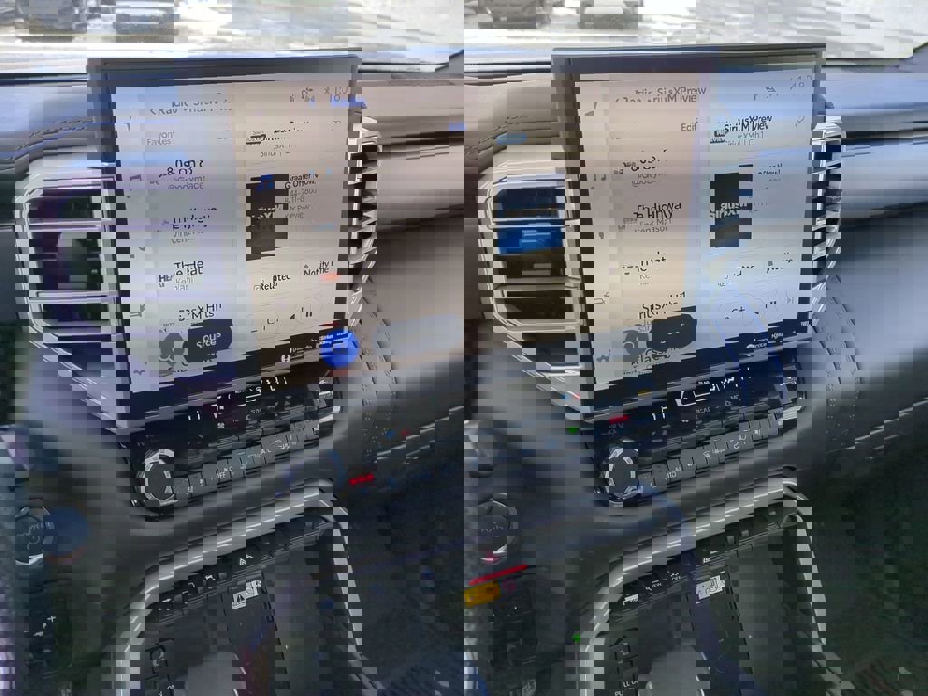 Used 2024 Toyota Sequoia Platinum image 12