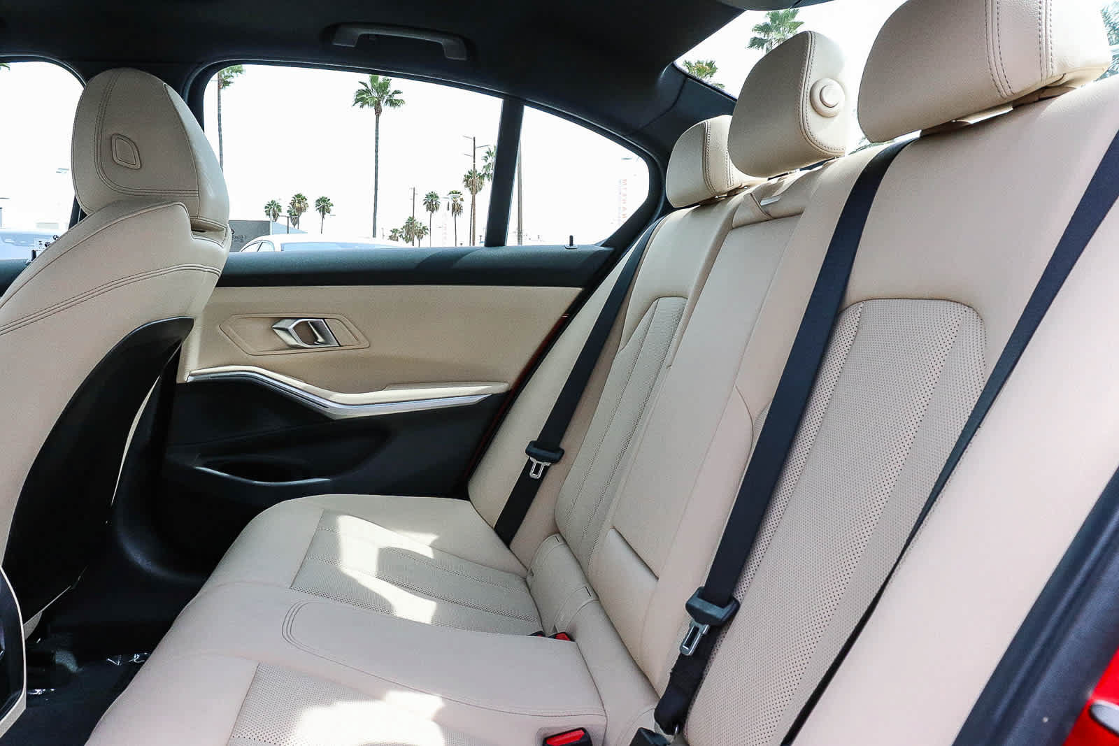 Used 2024 BMW 330e w/ Premium Package RWD image 26