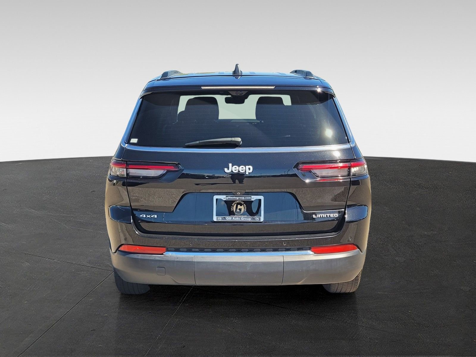 Used 2024 Jeep Grand Cherokee L Limited w/ Luxury Tech Group II AWD/4WD image 5