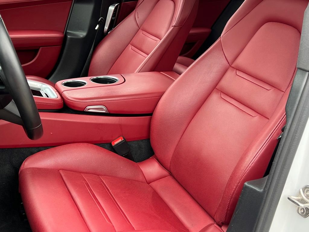 Used 2023 Porsche Panamera 4 Platinum Edition w/ Assistance Package image 2