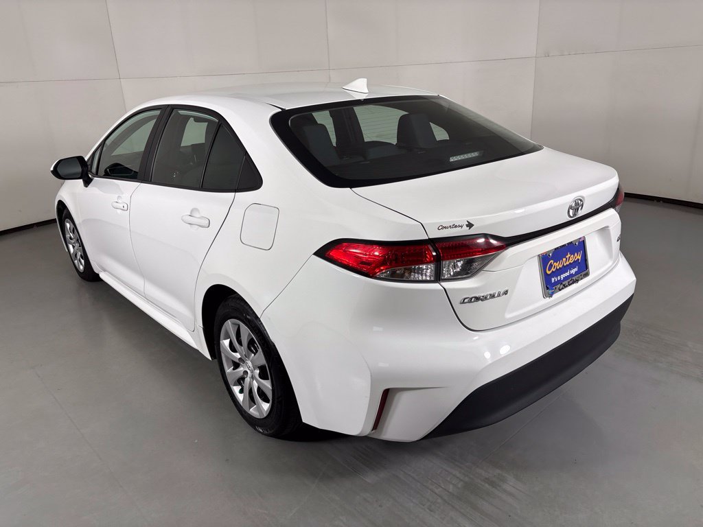 Used 2024 Toyota Corolla LE FWD image 6