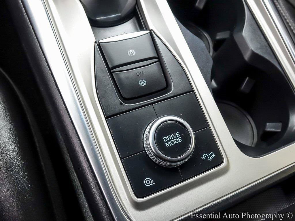 Certified 2022 Ford Explorer XLT w/ Equipment Group 202A image 19