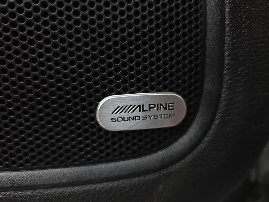 Used 2015 Chrysler 200 C w/ Navigation & Sound Group I image 29