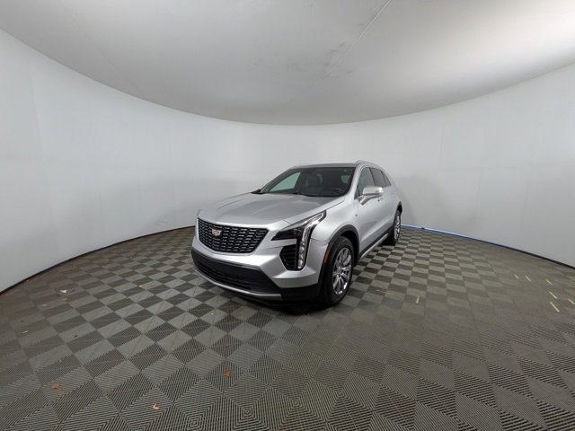 Used 2021 Cadillac XT4 Premium Luxury w/ Cold Weather Package image 30