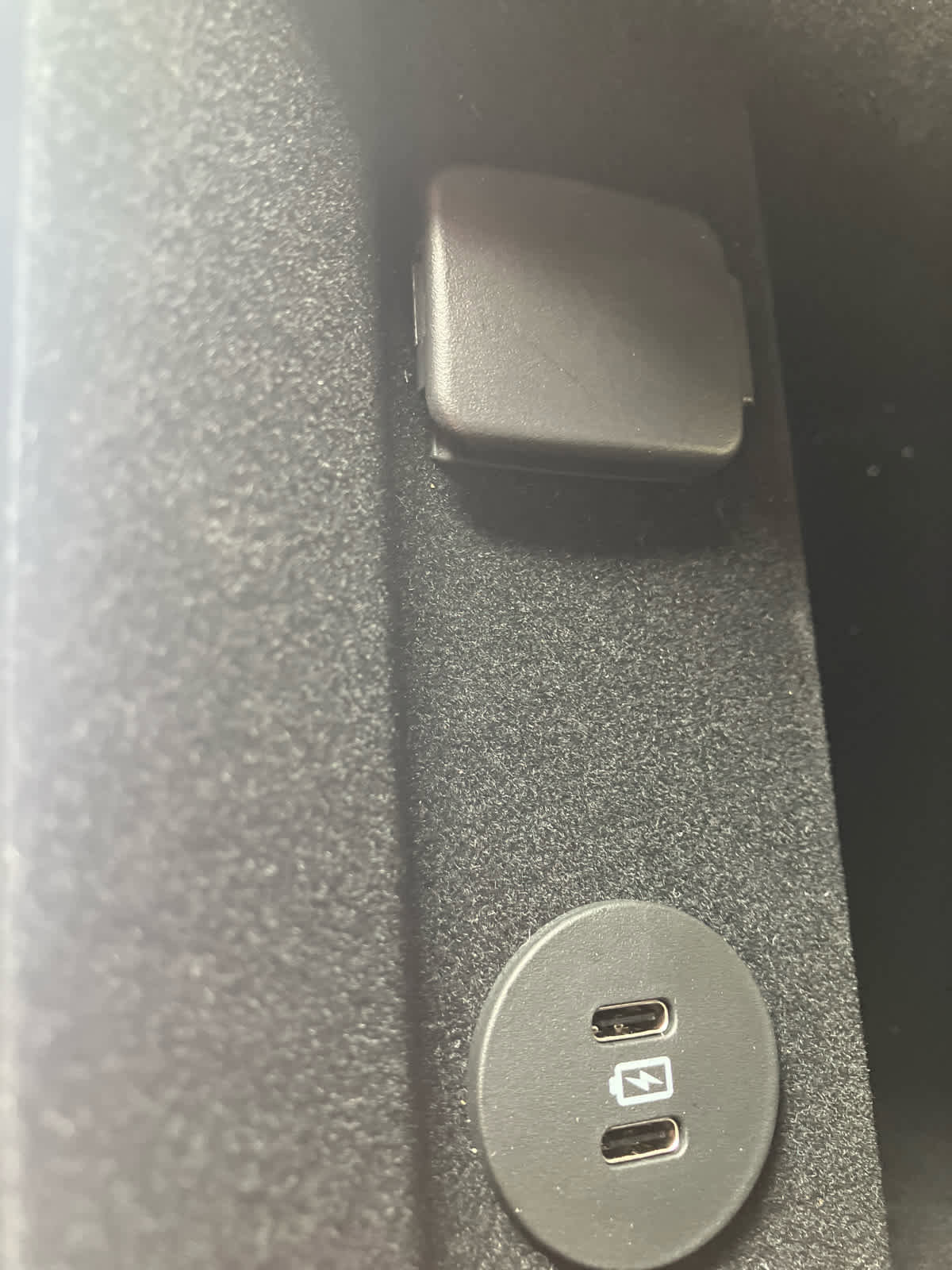 Used 2025 Lincoln Nautilus Premier AWD/4WD image 33